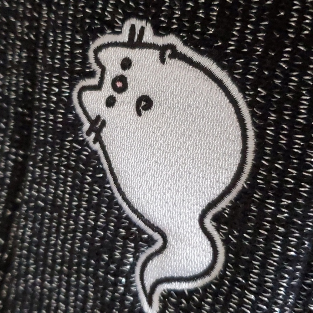 Pusheen Box EXCLUSIVE Boosheen Ghost Cat Black & Silver Beanie Hat 👻😻 NEW - Picture 4 of 5